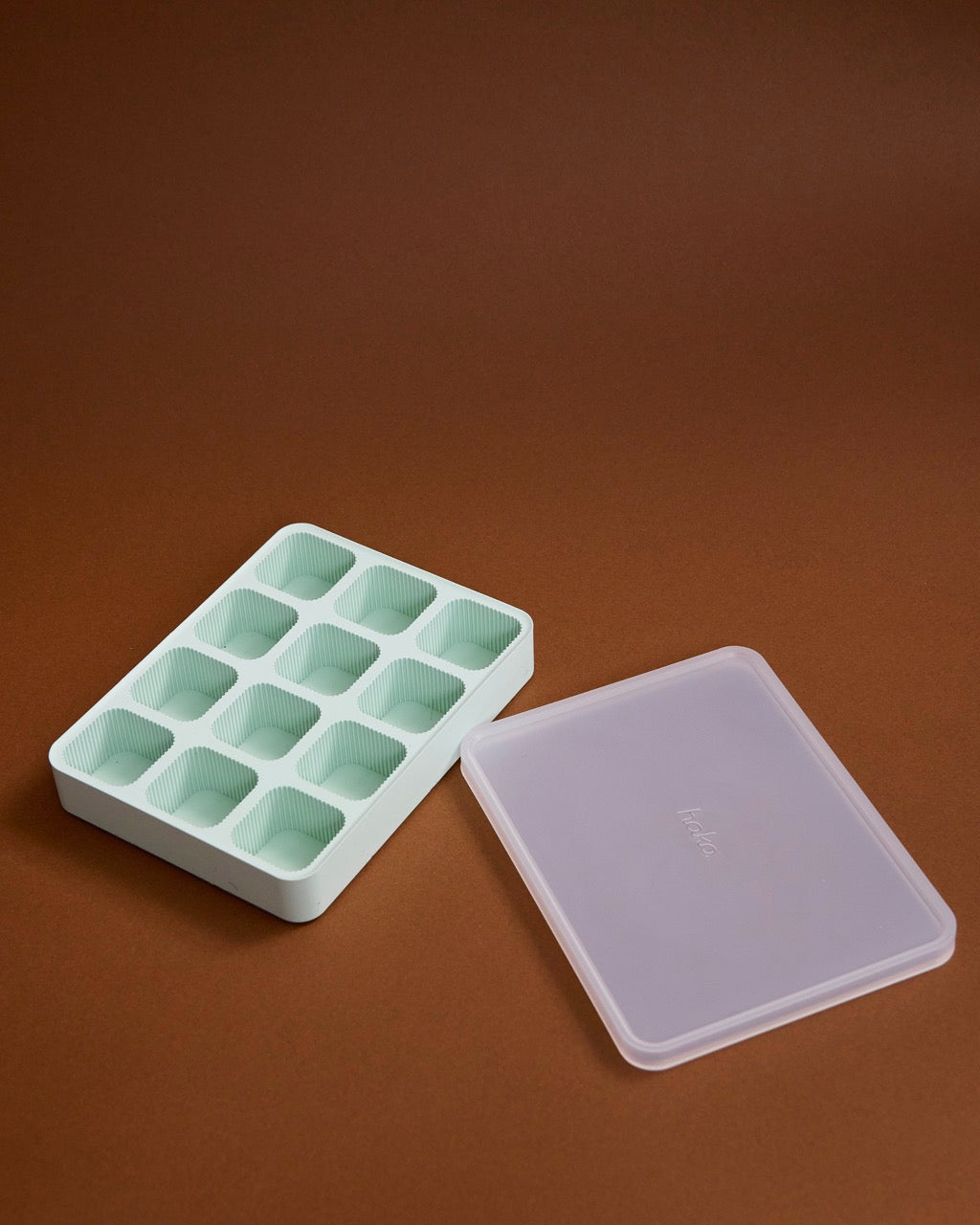 hako Silicone Ice Tray with Lid