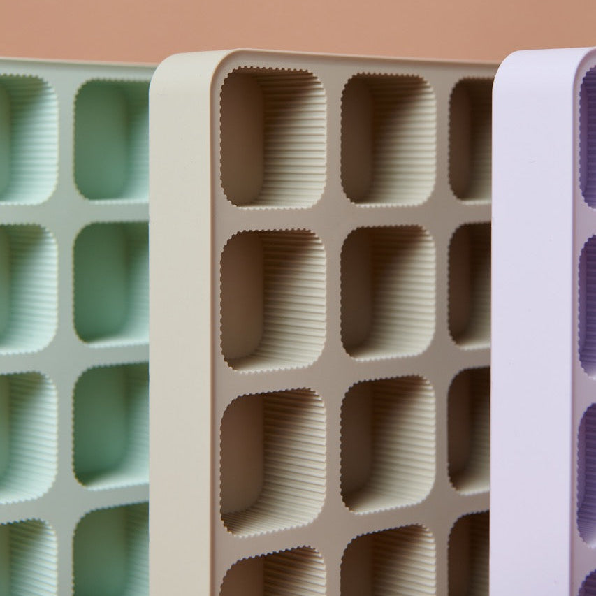 hako Silicone Ice Tray with Lid