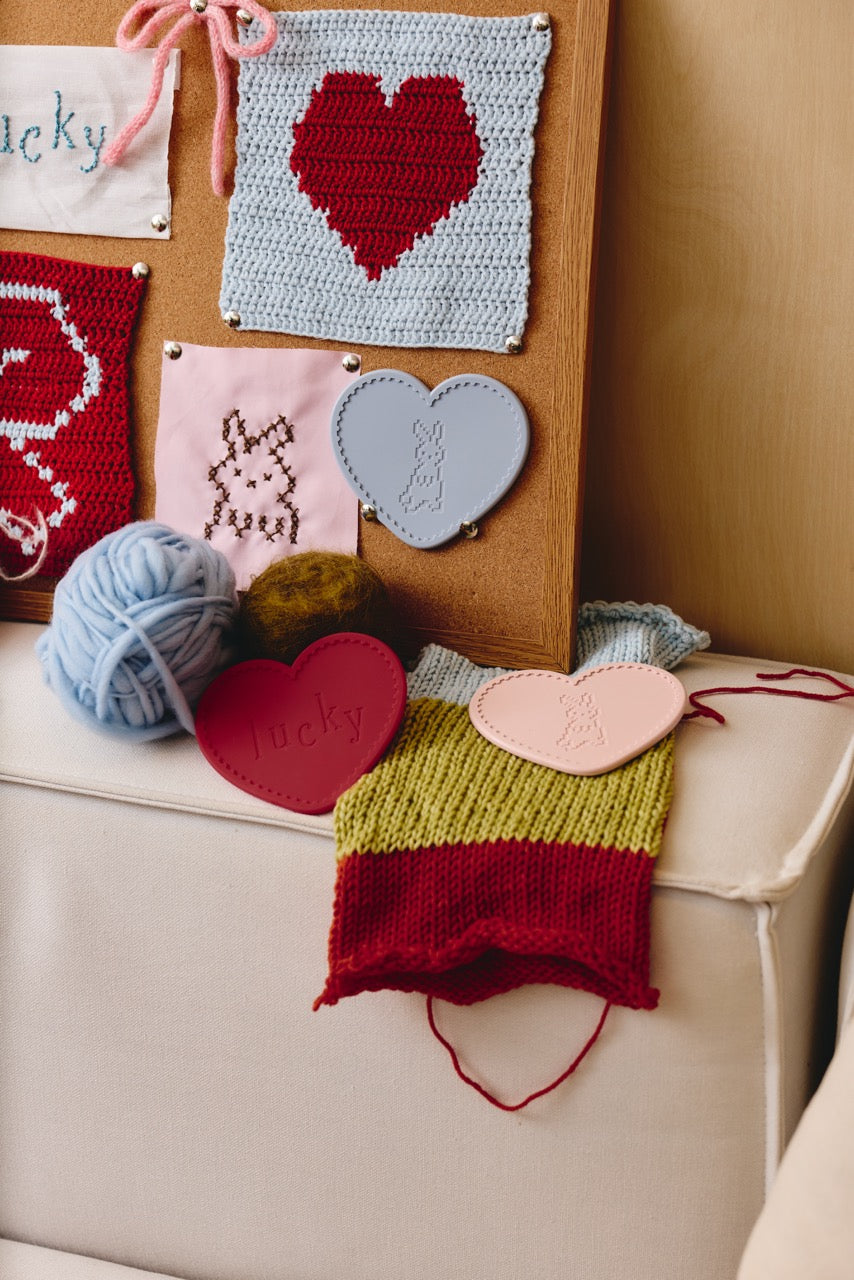 hako Silicone Heart Coaster Lucky Bunny
